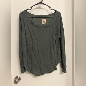 🌸4/$25 Chaser Olive Green Waffle Knit Long Sleeve